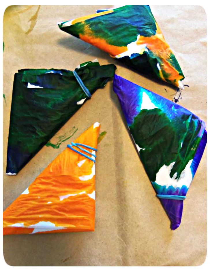 3squeezes DIY Tie Dye Tissue Paper